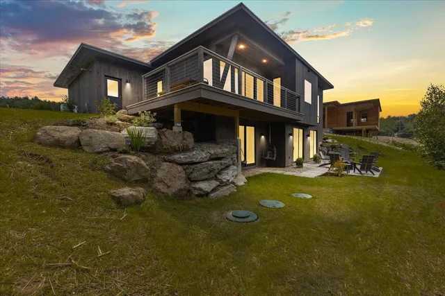 $1,275,000 | 47 Salvas Lane, Unit LOT 1, Stowe, VT 05672