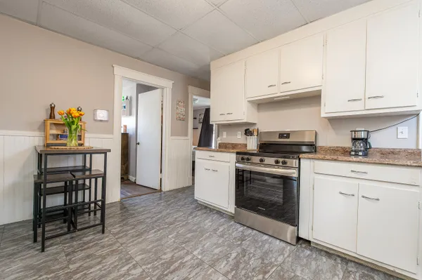$374,999 | 117 Lake Street, Auburn, ME 04210