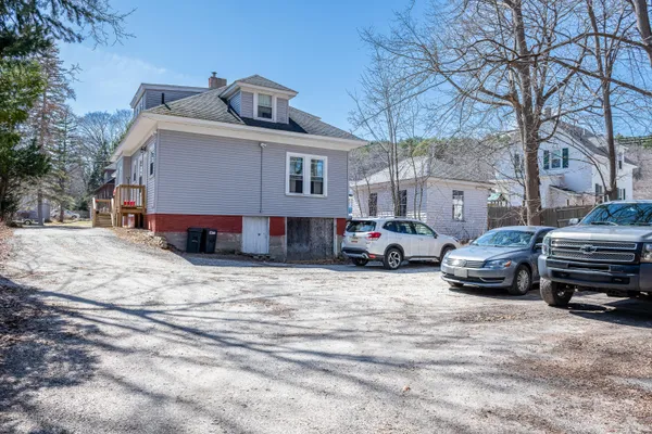 $374,999 | 117 Lake Street, Auburn, ME 04210