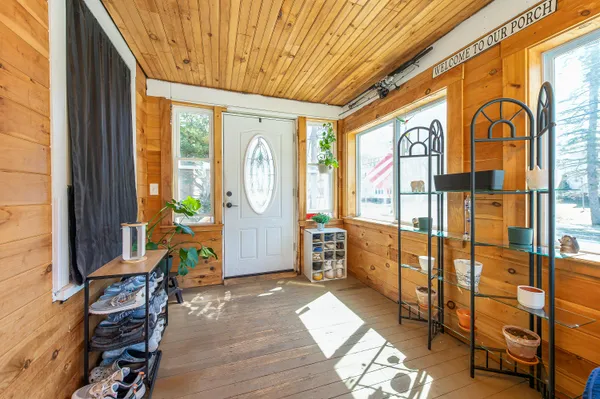 $374,999 | 117 Lake Street, Auburn, ME 04210