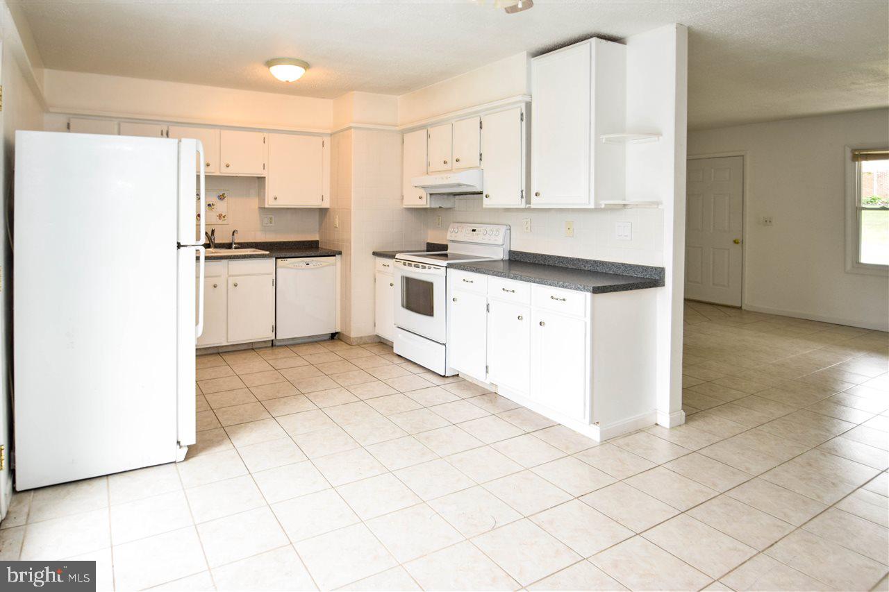 484 School Road Jacobus, PA 17407 - Photo 11 of 30 Gallery Image 11