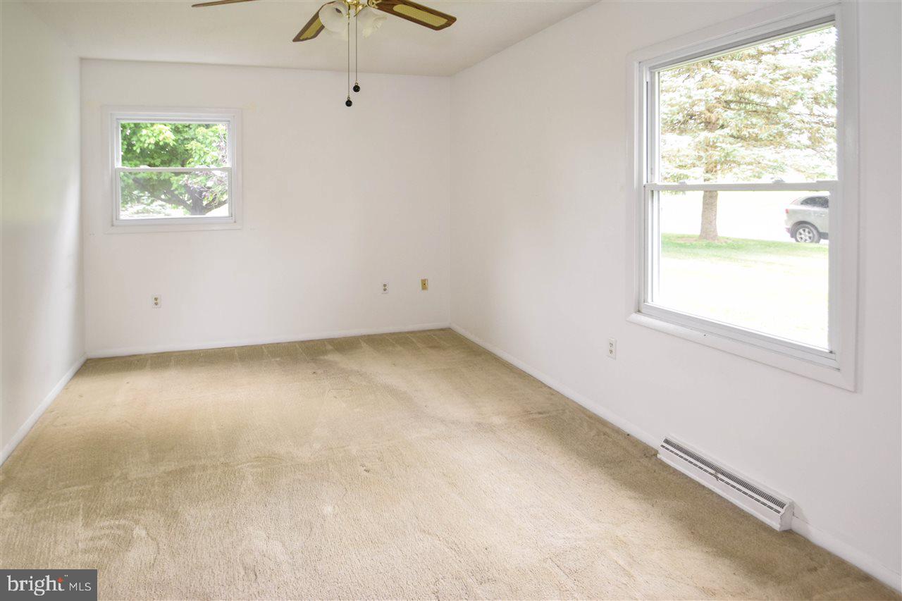 484 School Road Jacobus, PA 17407 - Photo 15 of 30 Gallery Image 15