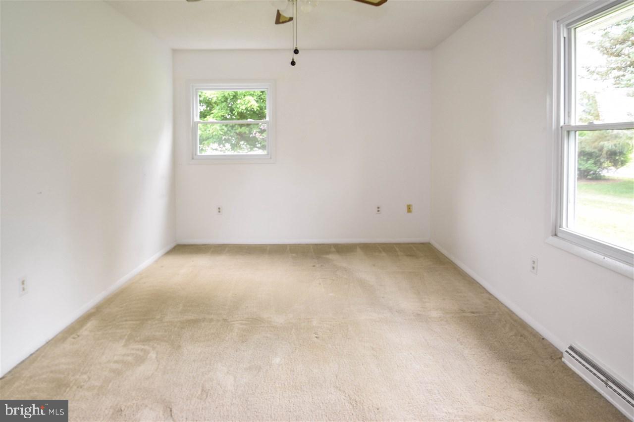 484 School Road Jacobus, PA 17407 - Photo 16 of 30 Gallery Image 16