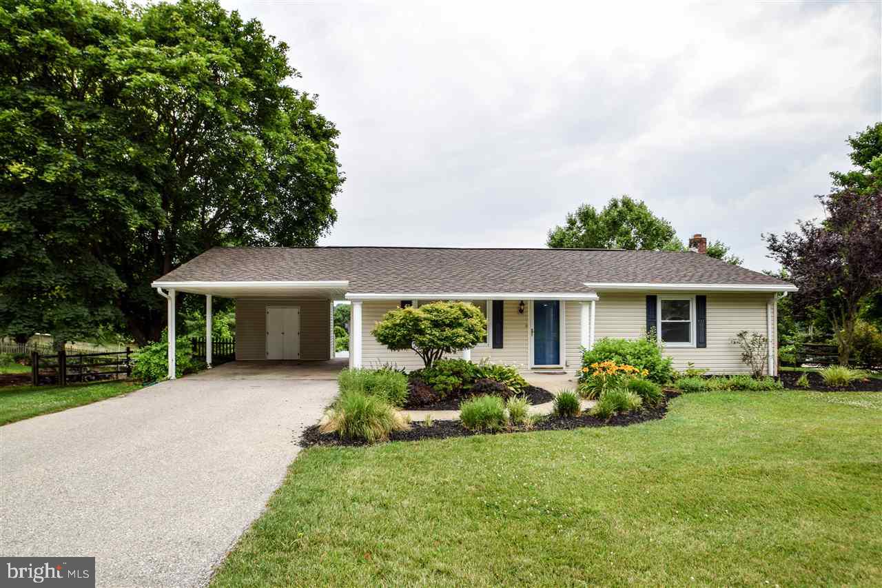 484 School Road Jacobus, PA 17407 - Photo 4 of 30 Gallery Image 4