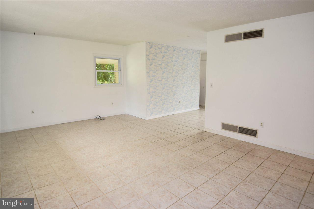 484 School Road Jacobus, PA 17407 - Photo 8 of 30 Gallery Image 8