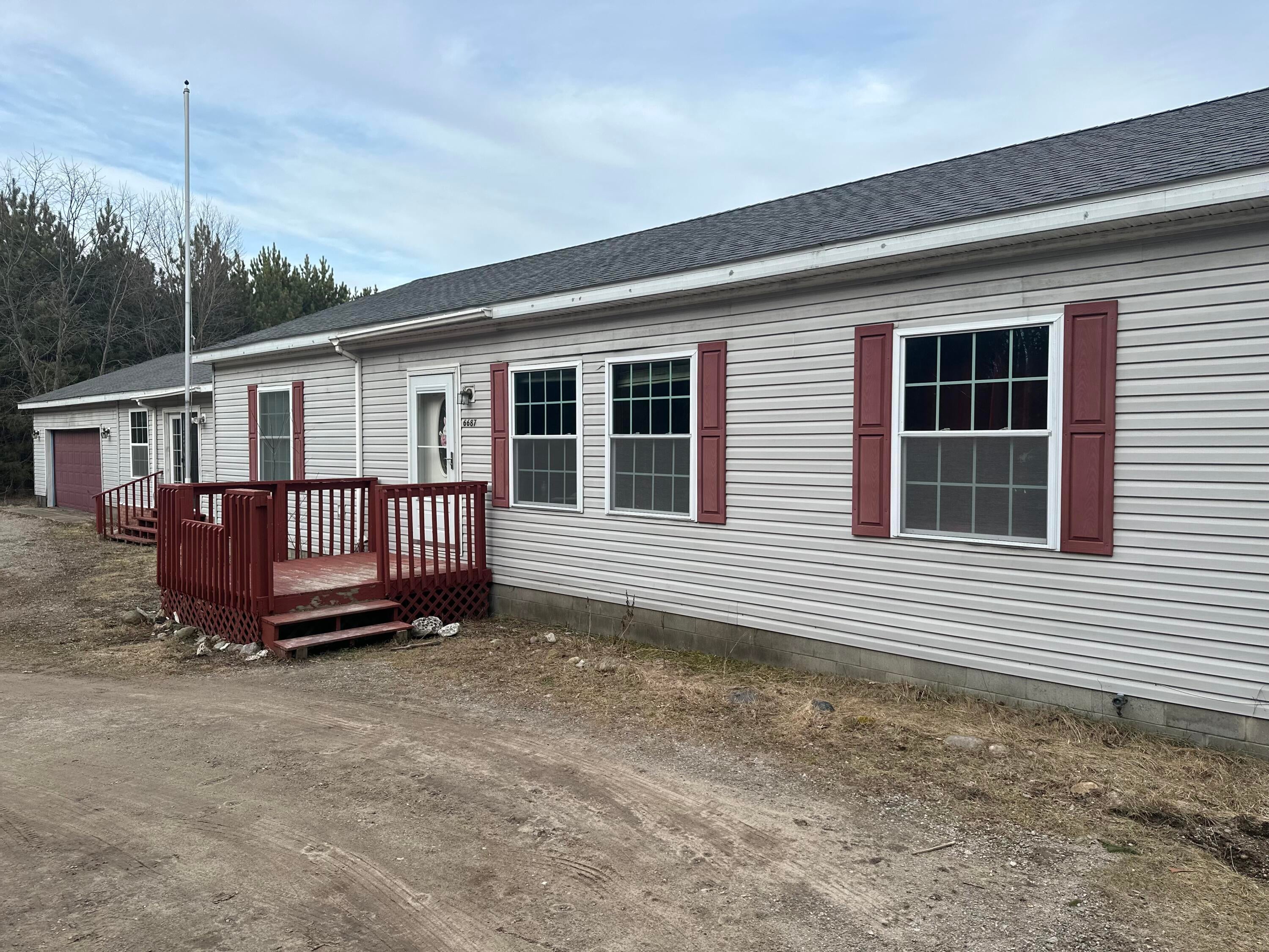 6687 Booty Road Alanson, MI 49706 - Photo 19 of 28 Gallery Image 19