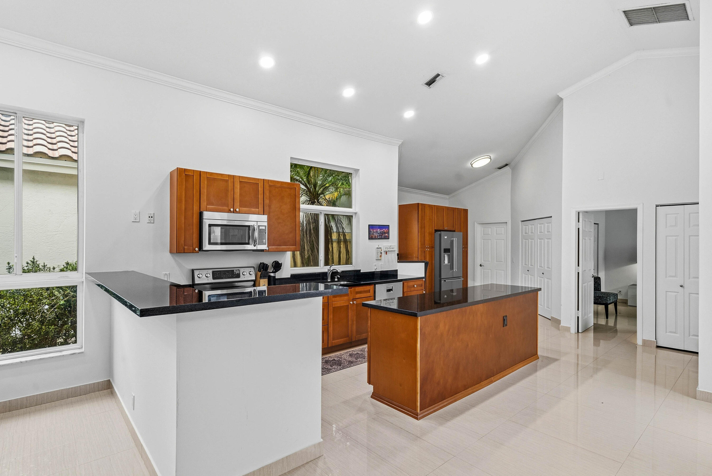 2469 Northwest 66th Drive Boca Raton, FL 33496 - Photo 11 of 32 Kitchen
