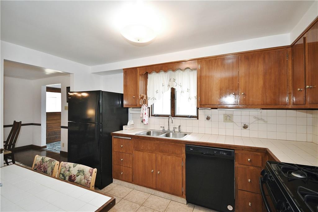 2204 Ridge Road Finleyville, PA 15332 - Photo 11 of 43 Gallery Image 11
