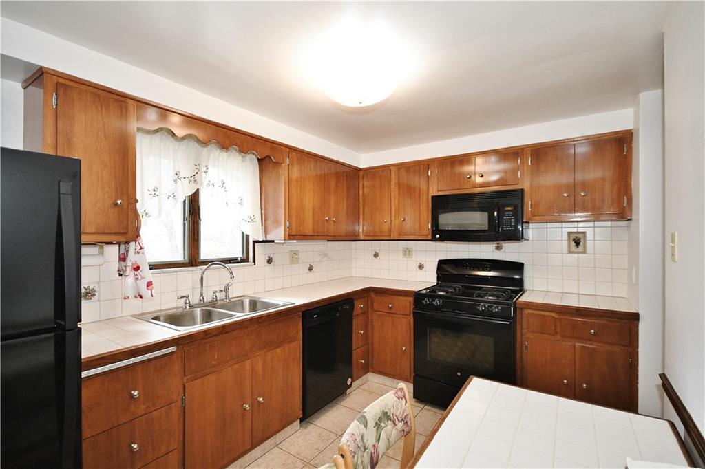 2204 Ridge Road Finleyville, PA 15332 - Photo 10 of 43 Gallery Image 10