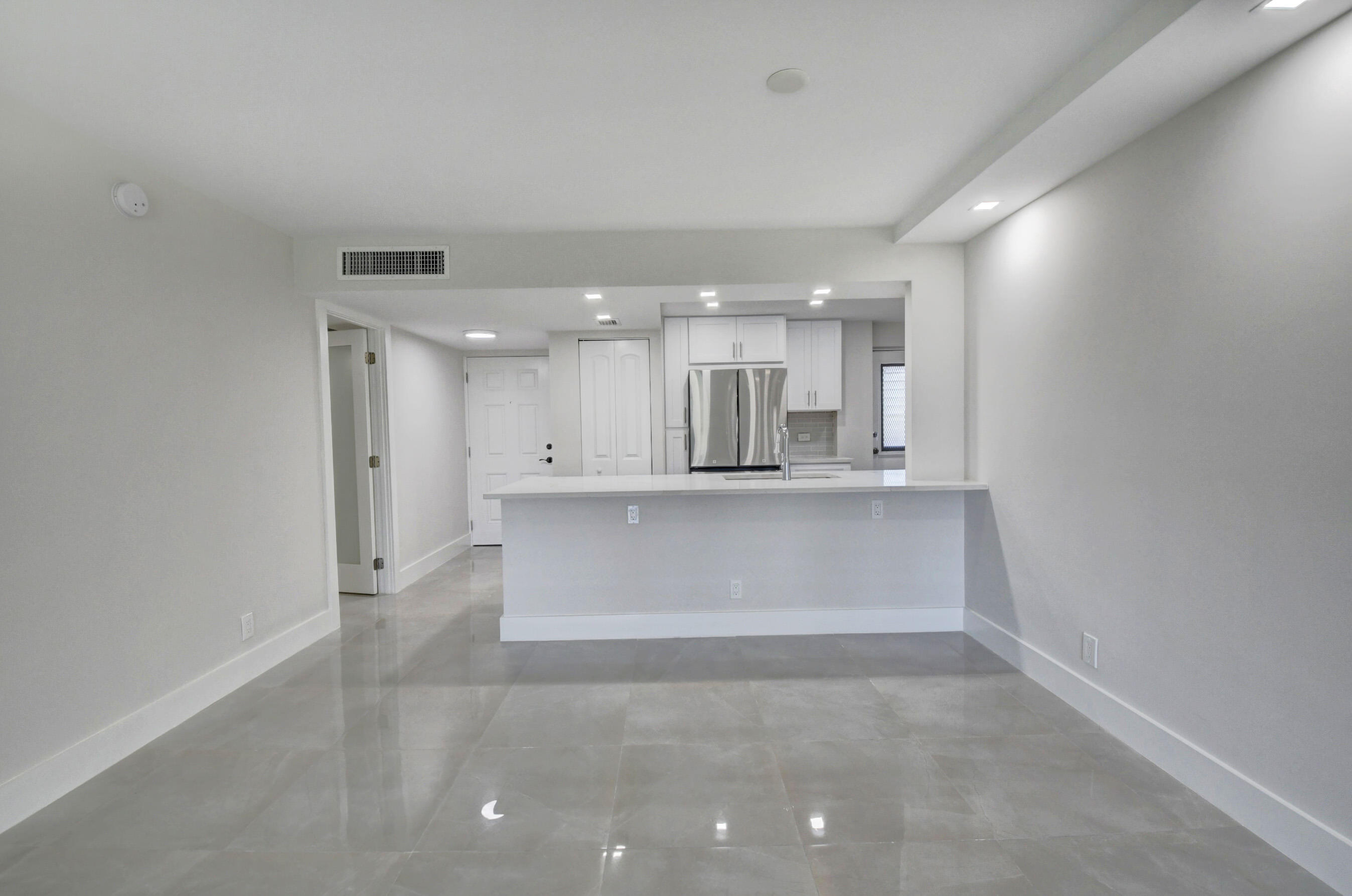 5201 Northwest 2nd Avenue, Unit 211 Boca Raton, FL 33487 - Photo 8 of 49 DSC_8093_4_5_6_7