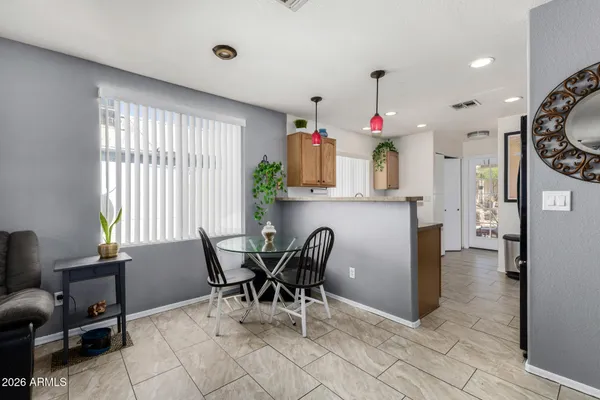 $324,900 | 1925 South Palo Verde Drive, Apache Junction, AZ 85120