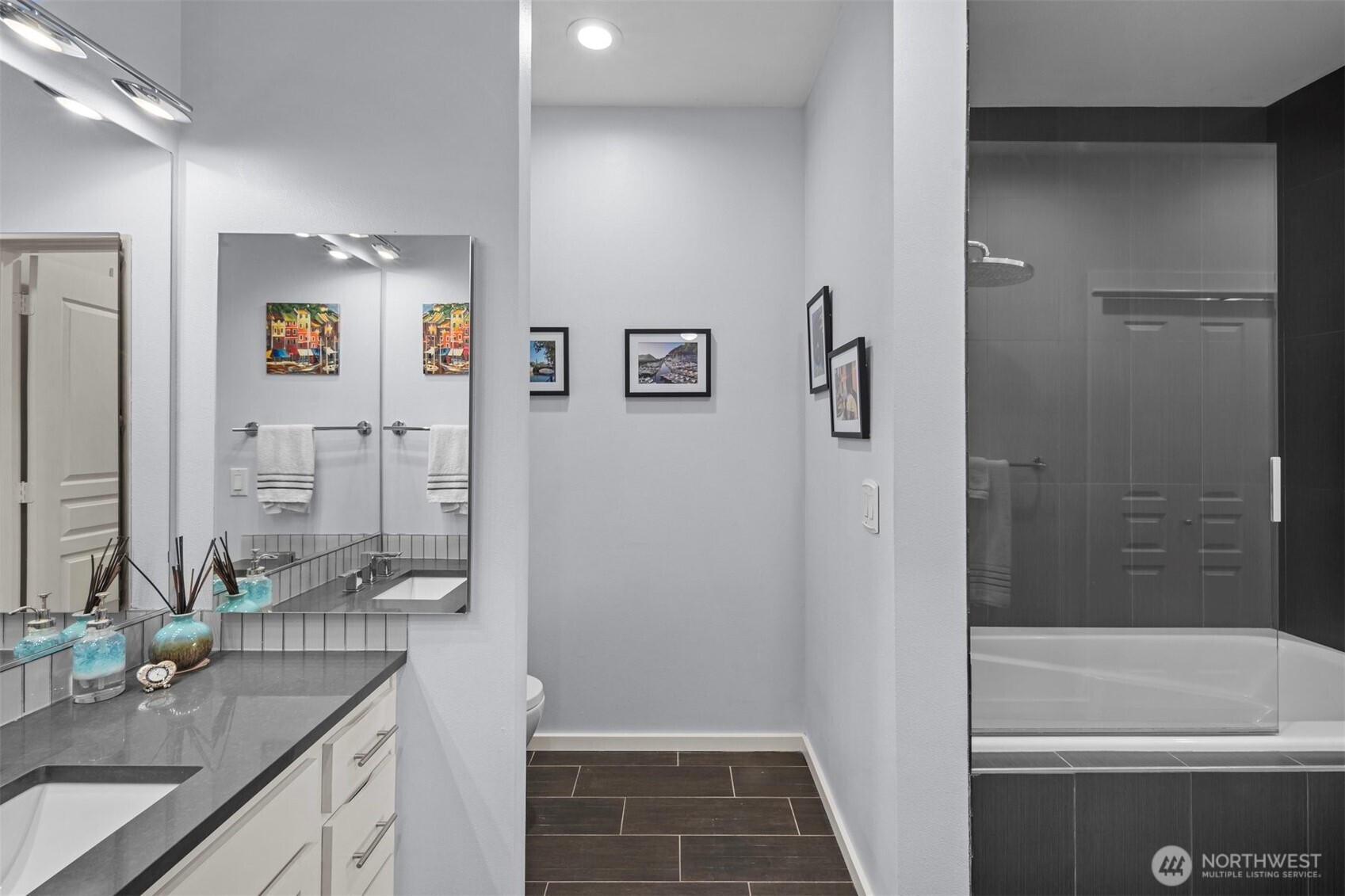2000 Alaskan Way, Unit 453 Seattle, WA 98121 - Photo 21 of 33