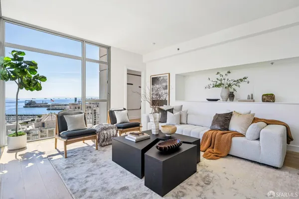 $1,999,000 | 239 Brannan Street, Unit 18J, San Francisco, CA 94107