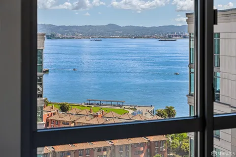 $1,999,000 | 239 Brannan Street, Unit 18J, San Francisco, CA 94107