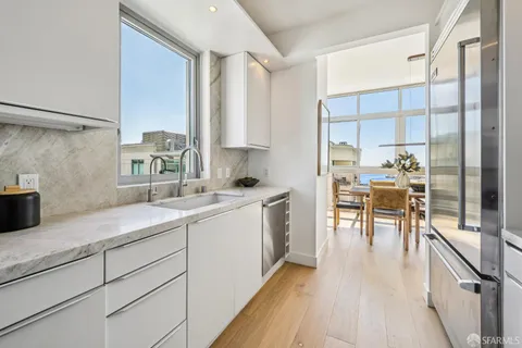 $1,999,000 | 239 Brannan Street, Unit 18J, San Francisco, CA 94107