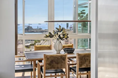 $1,999,000 | 239 Brannan Street, Unit 18J, San Francisco, CA 94107