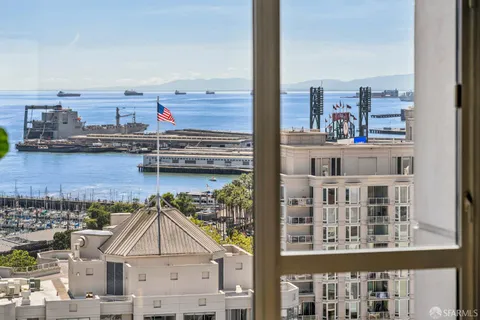 $1,999,000 | 239 Brannan Street, Unit 18J, San Francisco, CA 94107