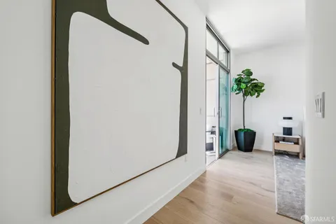 $1,999,000 | 239 Brannan Street, Unit 18J, San Francisco, CA 94107