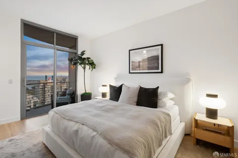 $1,999,000 | 239 Brannan Street, Unit 18J, San Francisco, CA 94107