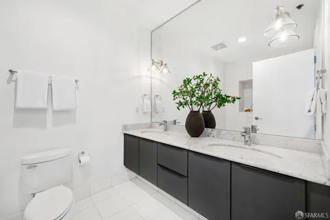 $1,999,000 | 239 Brannan Street, Unit 18J, San Francisco, CA 94107