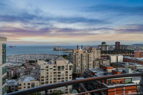 $1,999,000 | 239 Brannan Street, Unit 18J, San Francisco, CA 94107