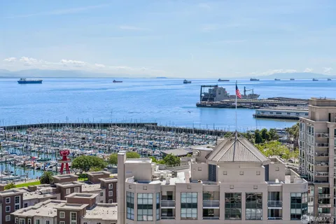 $1,999,000 | 239 Brannan Street, Unit 18J, San Francisco, CA 94107