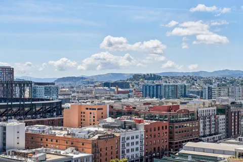 $1,999,000 | 239 Brannan Street, Unit 18J, San Francisco, CA 94107