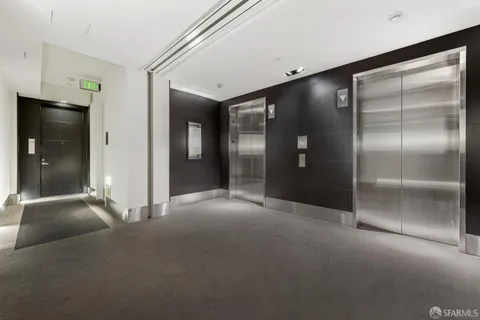 $1,999,000 | 239 Brannan Street, Unit 18J, San Francisco, CA 94107