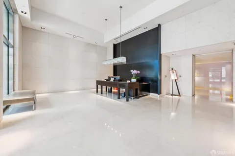 $1,999,000 | 239 Brannan Street, Unit 18J, San Francisco, CA 94107