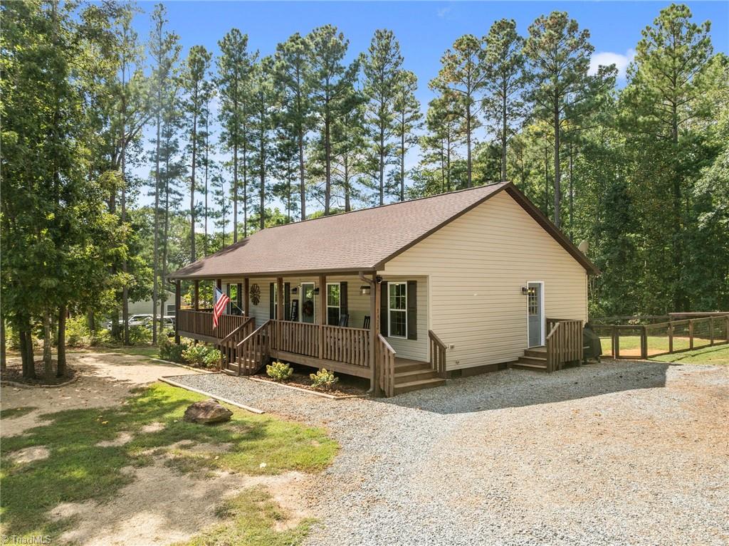 3422 Old Mountain Road Lexington, NC 27292 - Photo 4 of 29 Gallery Image 4