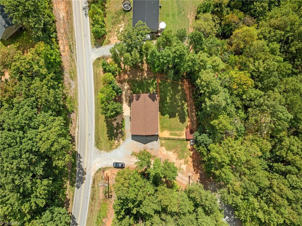 3422 Old Mountain Road Lexington, NC 27292 - Photo 6 of 29 Gallery Image 6
