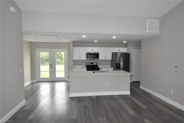 $2,150 | 2140 Yalta Terrace, North Port, FL 34286