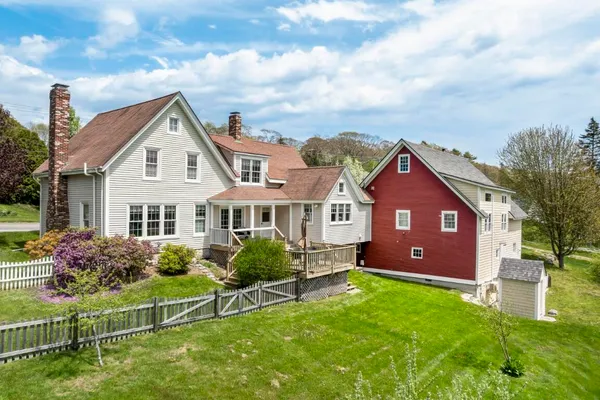 $949,000 | 165 Ocean Point Road, Boothbay, ME 04544