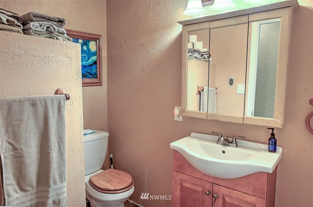 7610 Lewis River Road Ariel, WA 98603 - Photo 12 of 36 Gallery Image 12
