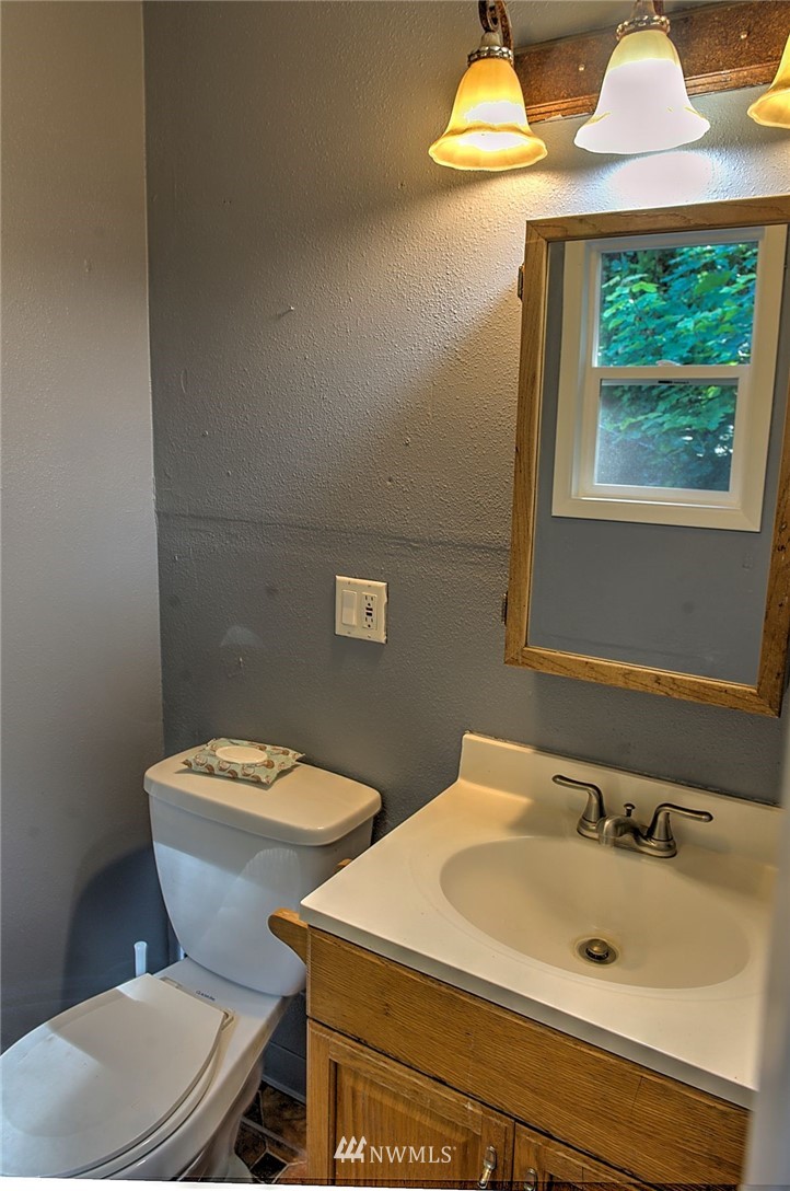 7610 Lewis River Road Ariel, WA 98603 - Photo 14 of 36 Gallery Image 14