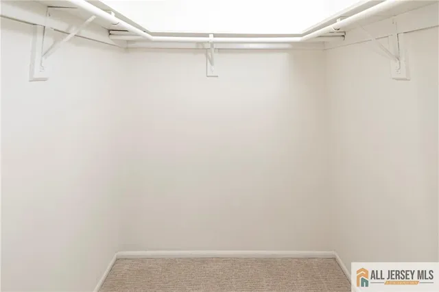 $430,000 | 2002 Sandlewood Court, Monmouth Junction, NJ 08852