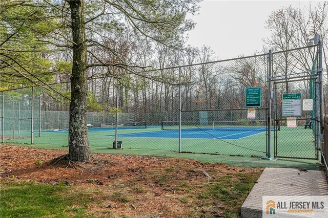 $430,000 | 2002 Sandlewood Court, Monmouth Junction, NJ 08852