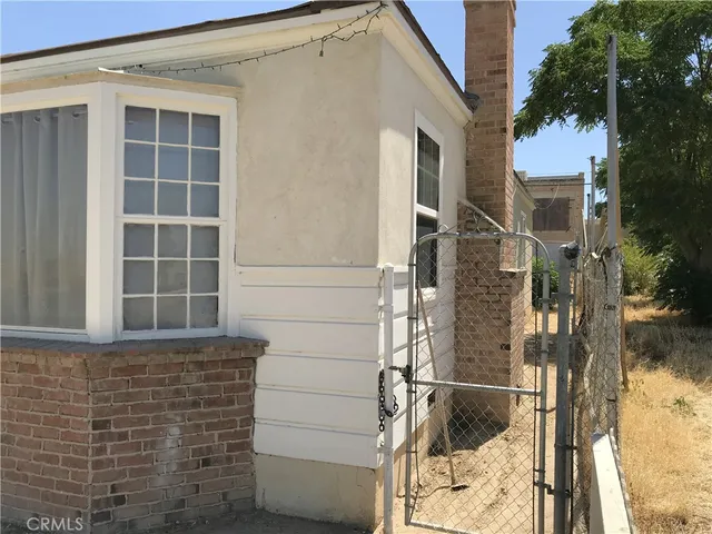 a view of front door of house
