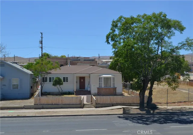 $225,000 | 415 Kern Street, Taft, CA 93268