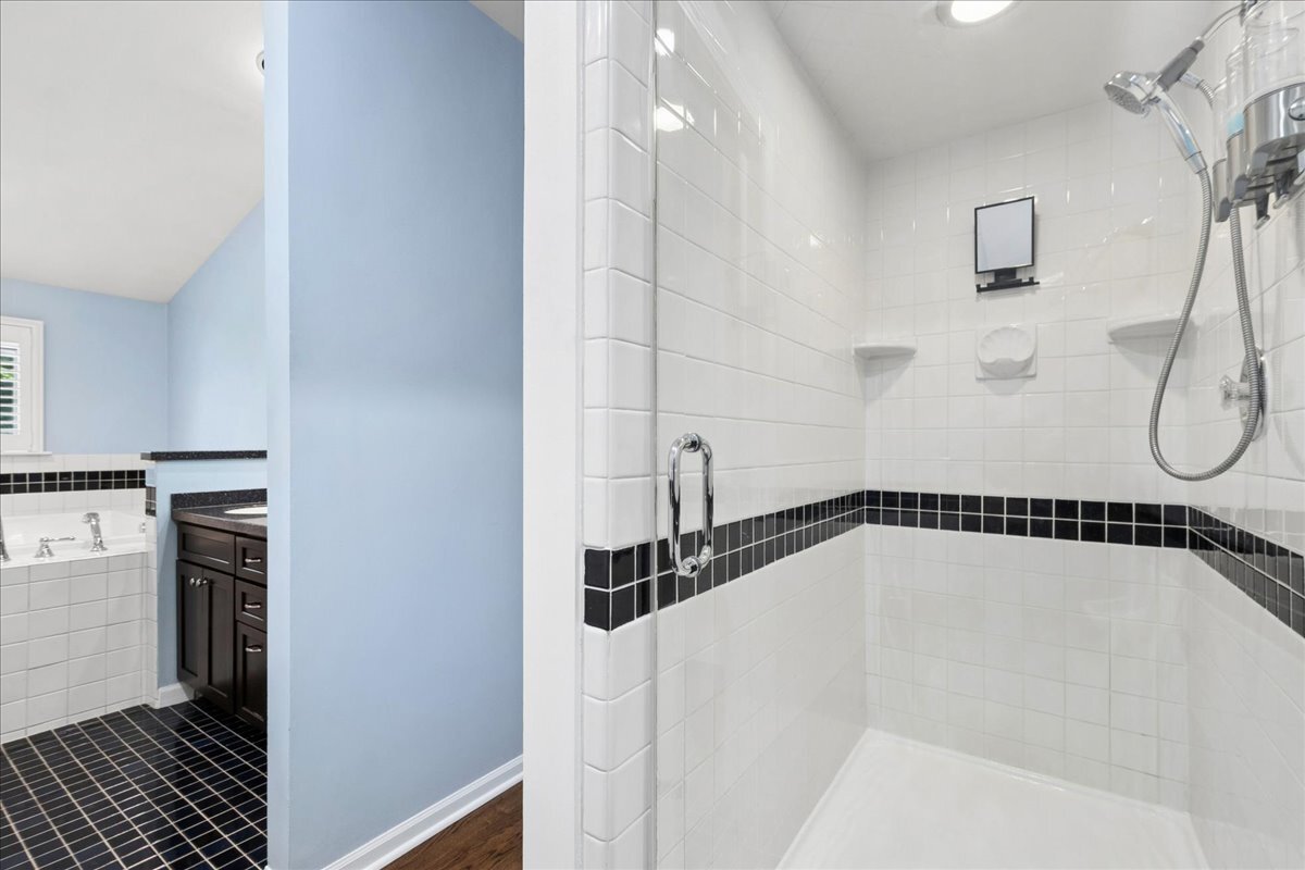 708 Courtland Avenue Park Ridge, IL 60068 - Photo 20 of 33 Gallery Image 20