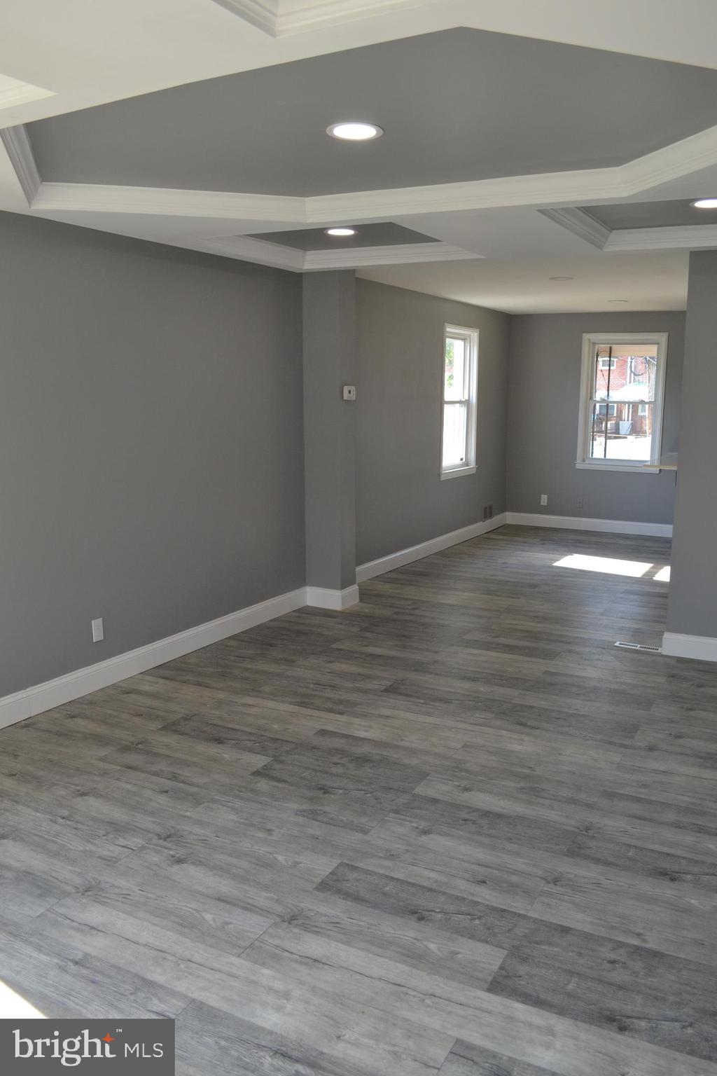 7448 Durwood Road Baltimore, MD 21222 - Photo 7 of 26