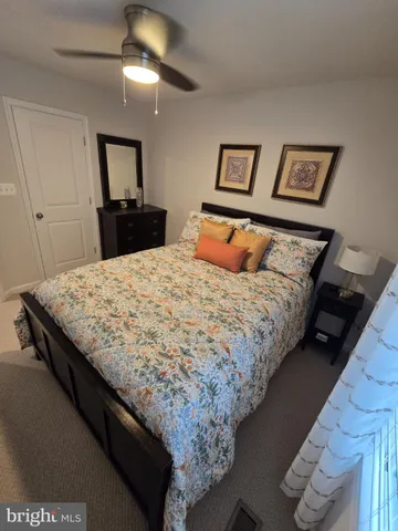 $2,100 | 191 Presidents Pointe Avenue, Ranson, WV 25438