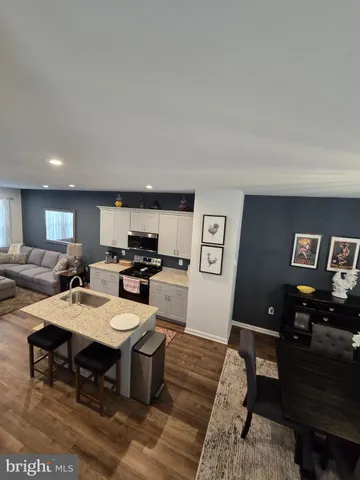 $2,100 | 191 Presidents Pointe Avenue, Ranson, WV 25438