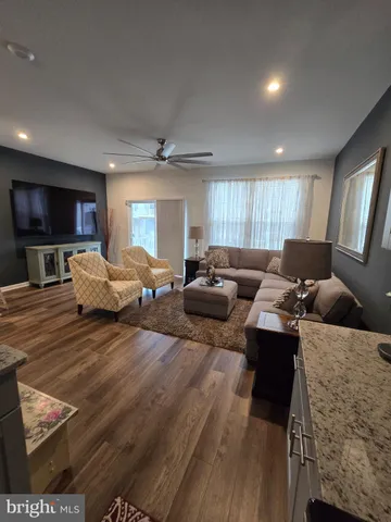 $2,100 | 191 Presidents Pointe Avenue, Ranson, WV 25438