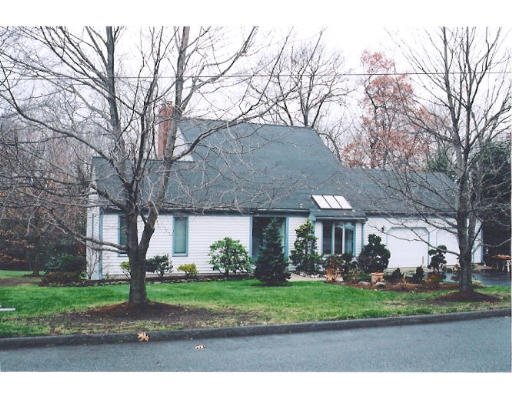 6 Lookout Farm Road Natick, MA 01760 - Photo 1 of 5 Gallery Image 1