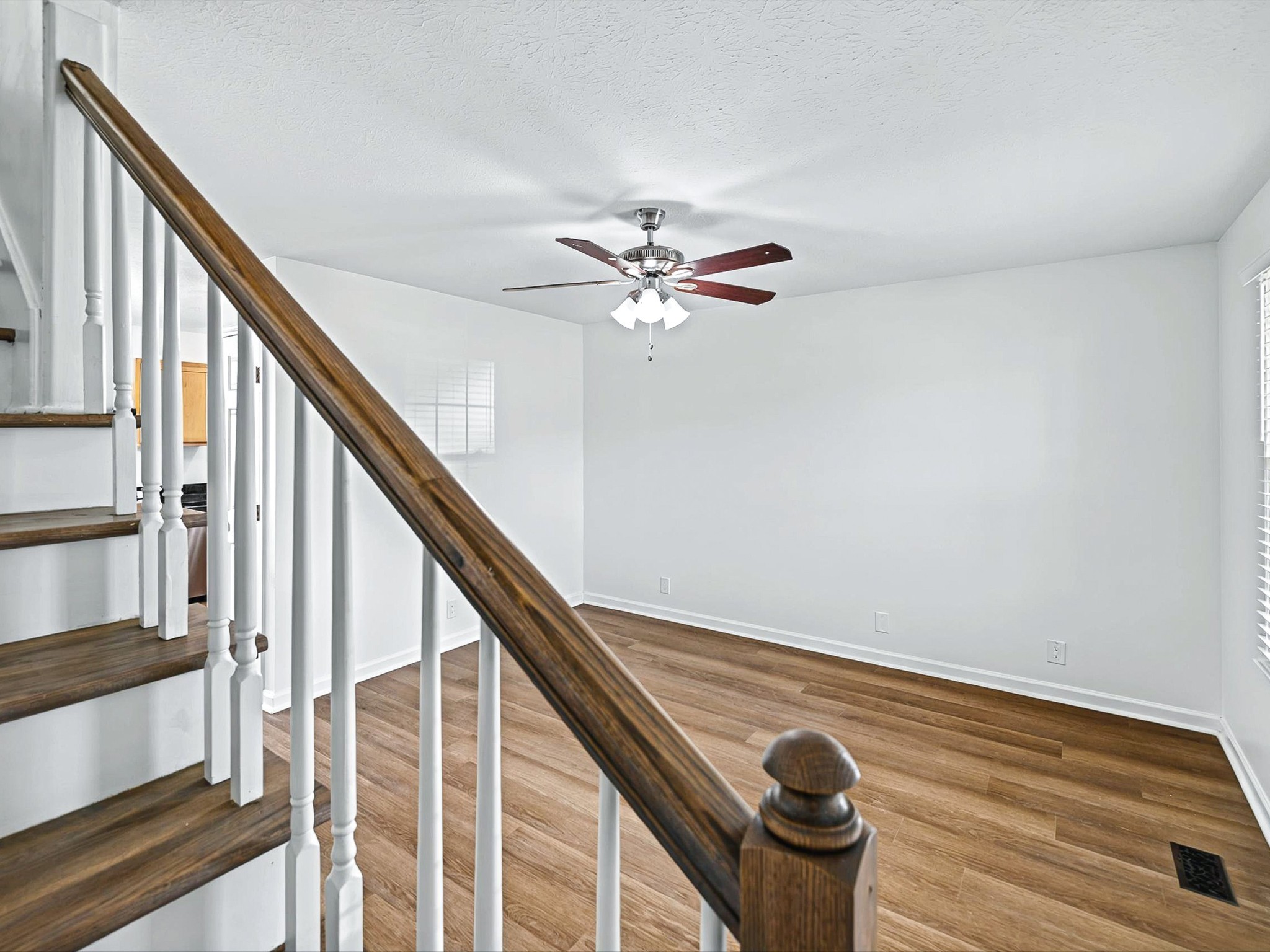 2688 Pine Ridge Drive Nashville, TN 37207 - Photo 3 of 39 a view of entryway