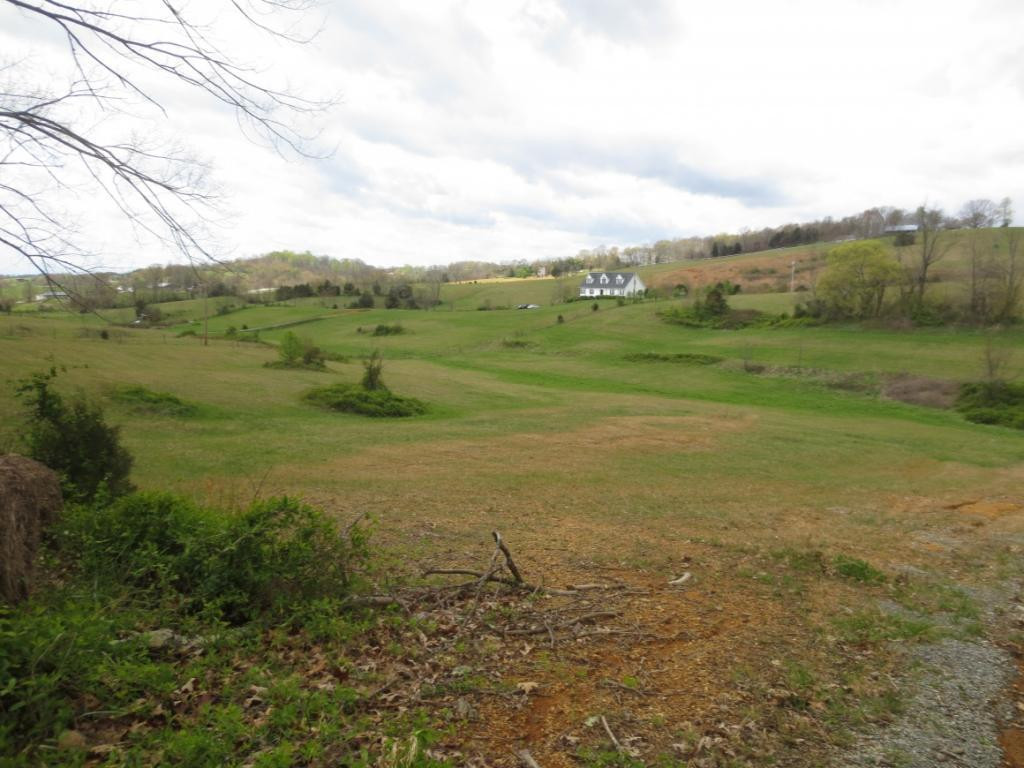 283 Mitchell Ridge Road Jonesborough, TN 37659 - Photo 8 of 10 Photo 8