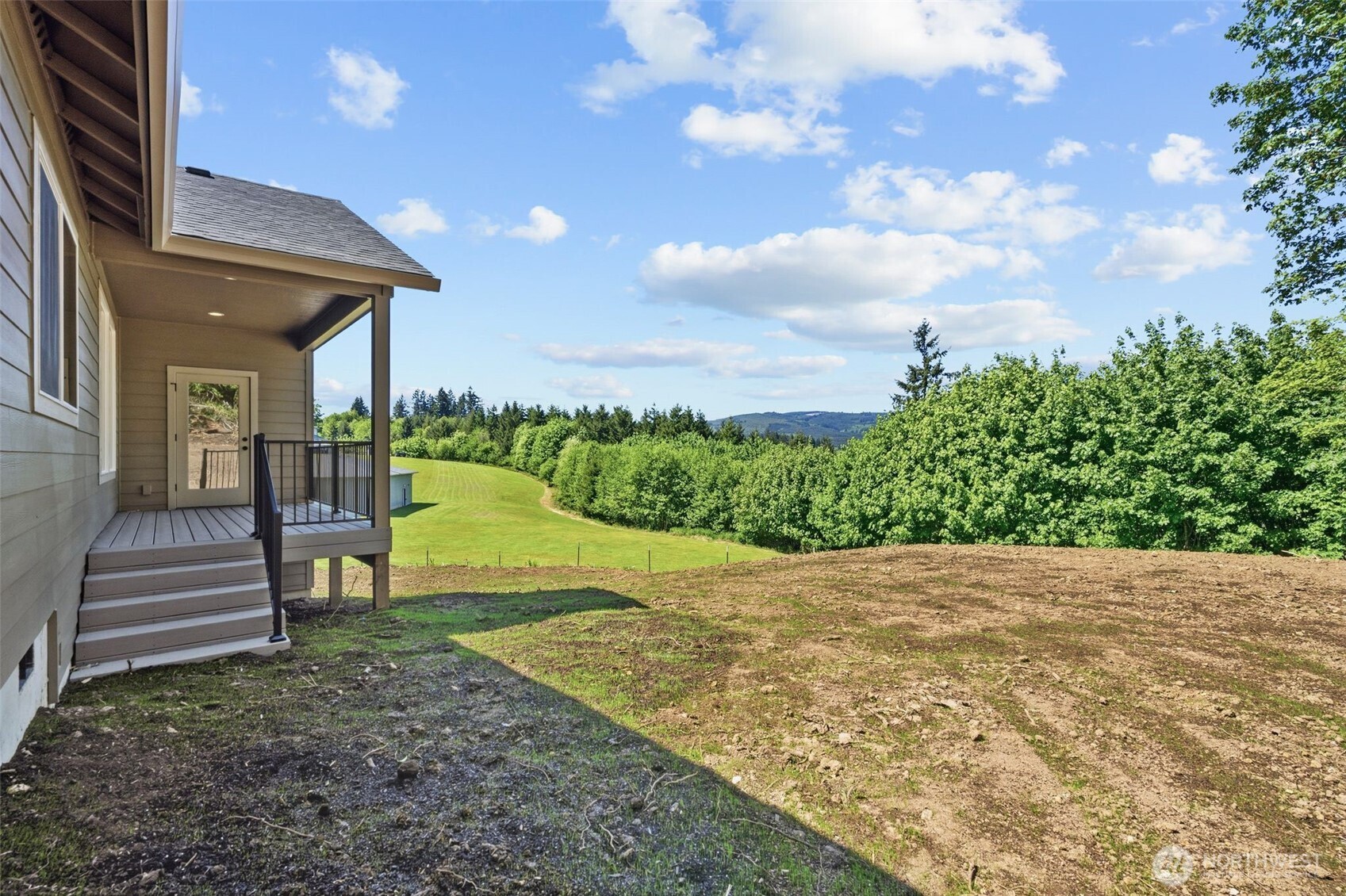 254 Windy Ridge Drive Longview, WA 98632 - Photo 4 of 27 a view of a garden with an outdoor space