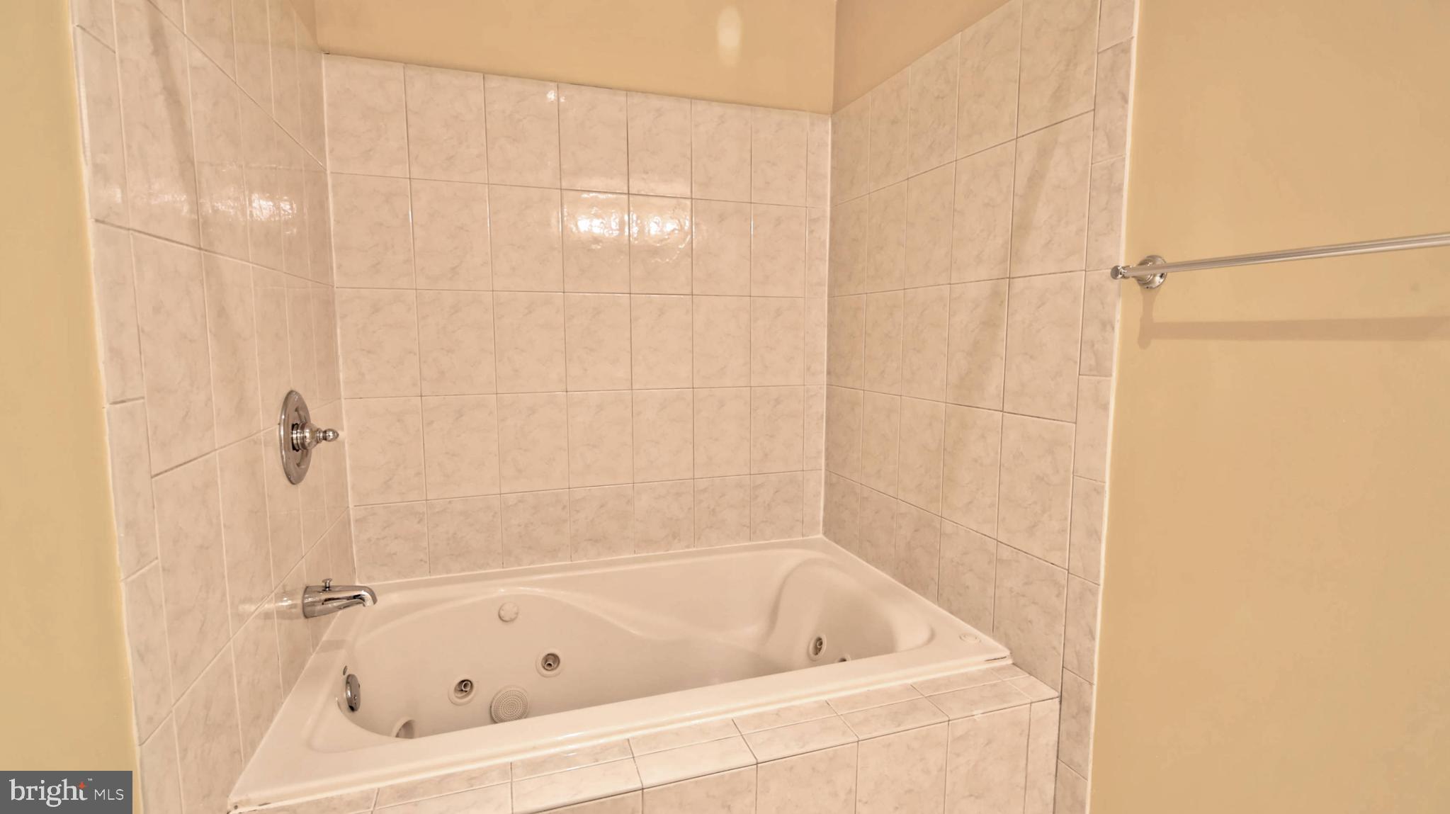 8053 Orange Plank Road Springfield, VA 22153 - Photo 21 of 29