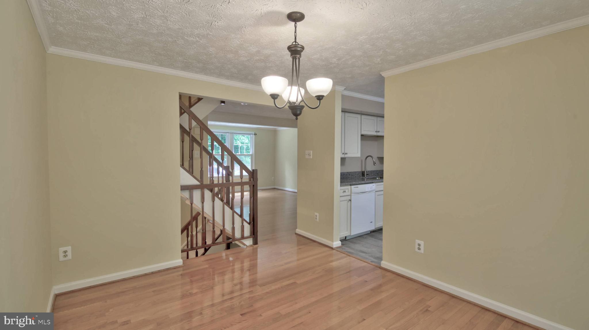 8053 Orange Plank Road Springfield, VA 22153 - Photo 9 of 29